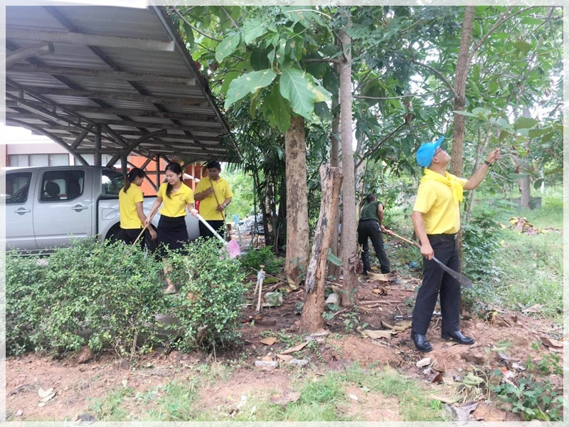 ﻿สำนักงานบังคับคดีกลุ่มจังหวัดที่ 4 (Sandbox) เข้าร่วมกิจกรรมจิตอาสา “เราทำความดี เพื่อชาติ ศาสน์ กษัตริย์” เนื่องในโอกาสวันเฉลิมพระชนมพรรษาพระบาทสมเด็จพระเจ้าอยู่หัว 28 กรกฎาคม 2563